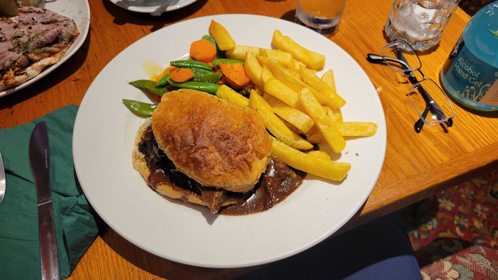 Steak and ale pie
