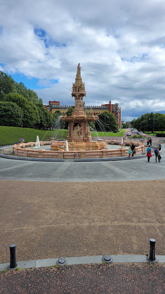 Doulton Fountain