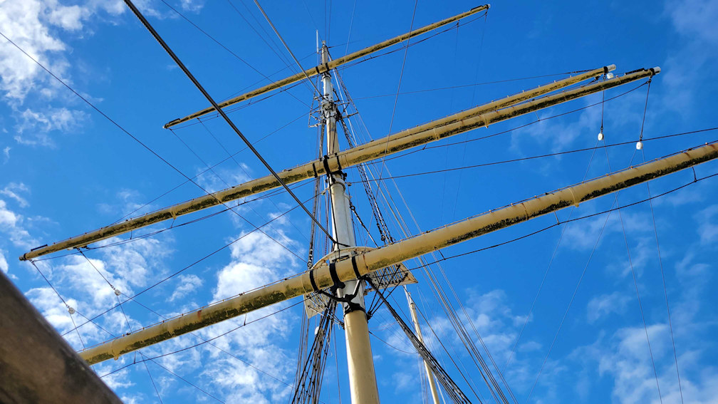 Tall ship rigging